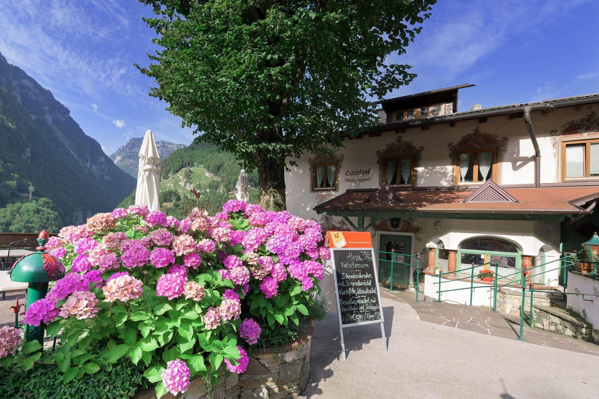 Hotel Pass Lueg Golling an der Salzach Buitenkant foto